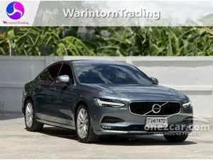 2017 Volvo S90 2.0 D4 Momentum Sedan