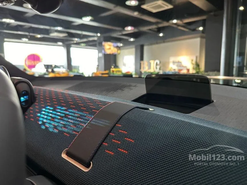 2025 MINI Aceman SE Hatchback