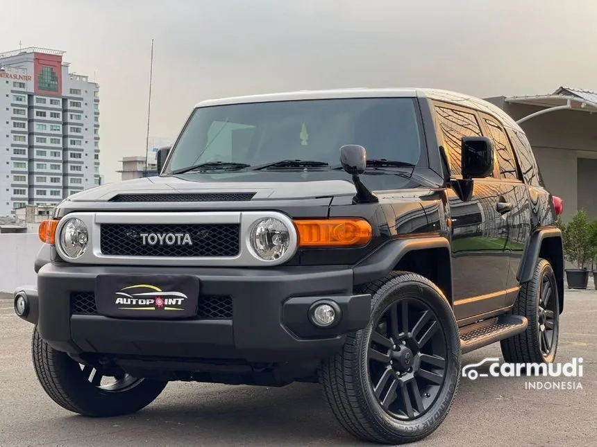 2017 Toyota FJ Cruiser SUV