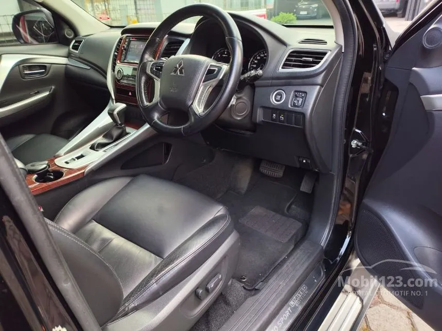 2016 Mitsubishi Pajero Sport Dakar 4X2 SUV