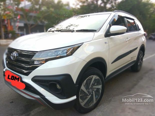 Harga Mobil Rush Bekas 2018 Makassar