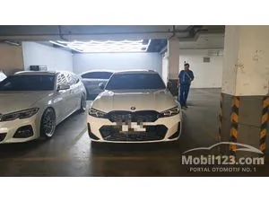 2023 BMW 320i 2.0 Sport Sedan