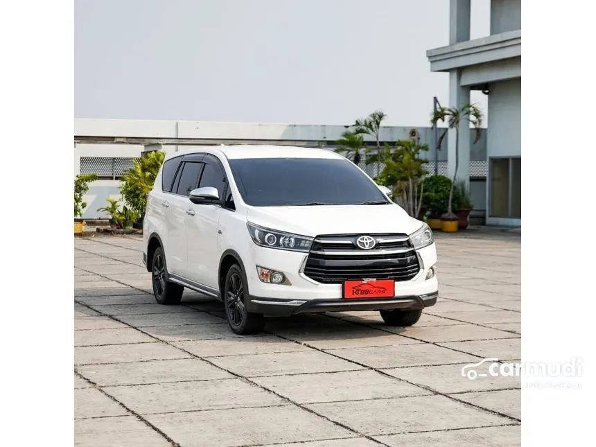 Jual Mobil Toyota Innova Venturer 2017 2.0 di DKI Jakarta Automatic Wagon Putih Rp 296.000.000
