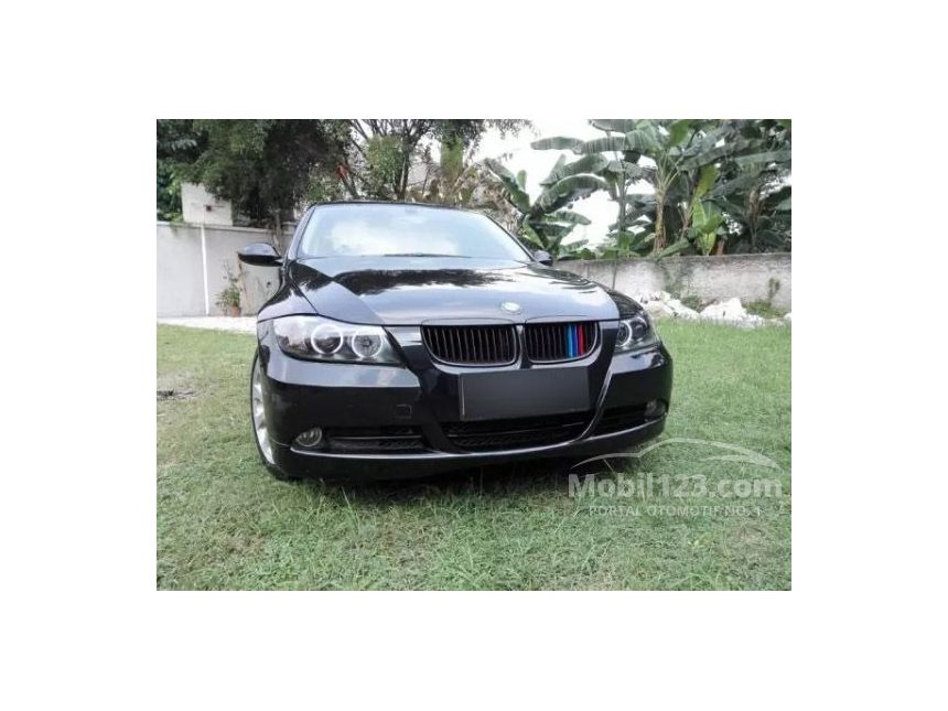 Jual Mobil  BMW  325i 2005 E90  2 5 di DKI Jakarta Automatic 