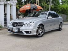 2004 Mercedes-Benz E240 2.6 W211 (ปี 03-09) Avantgarde Sedan AT