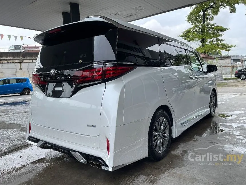 2023 Toyota Alphard Z MPV