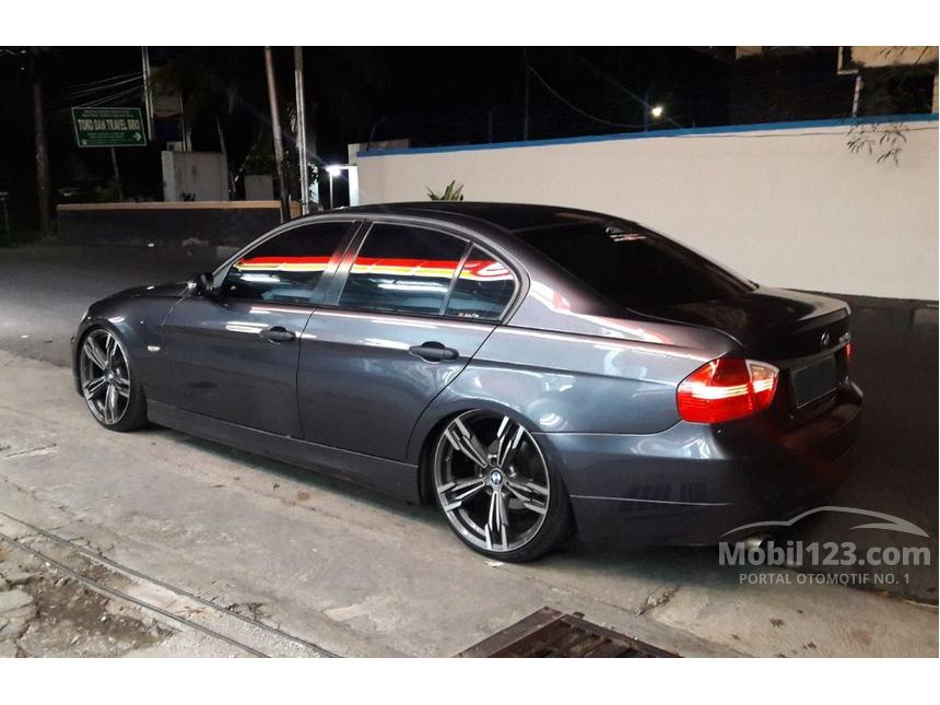 Jual Mobil  BMW  320i 2005  E90 2 0 di DKI Jakarta Automatic 