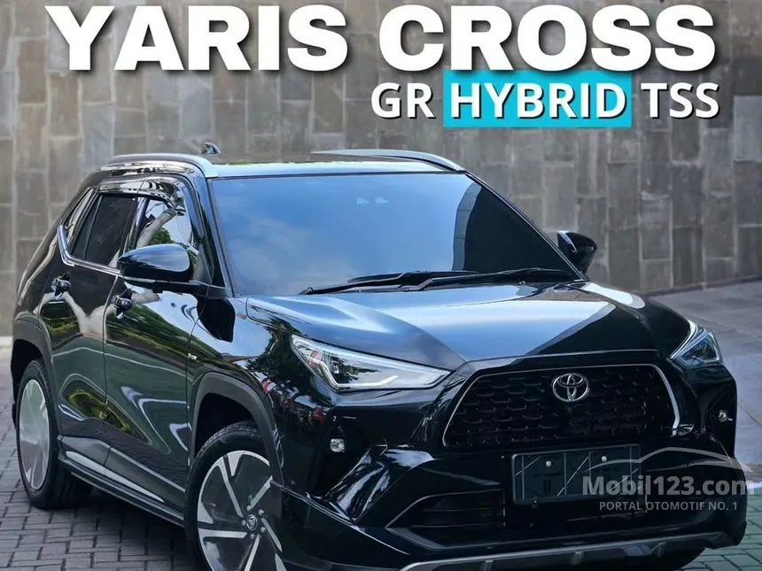 Jual Mobil Toyota Yaris Cross 2024 S GR Parts Aero Package HEV 1.5 di Jawa Barat Automatic Wagon Hitam Rp 449.950.000