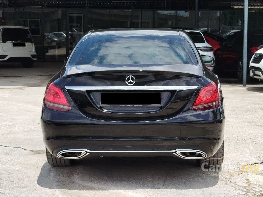 2019 Mercedes-Benz C200 AMG Line Sedan