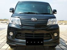 Tdp Rp 15 juta, Daihatsu Luxio 1.5 D Manual, tahun 2014, new model