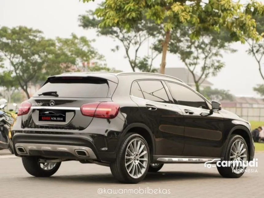 2020 Mercedes-Benz GLA200 AMG Line SUV
