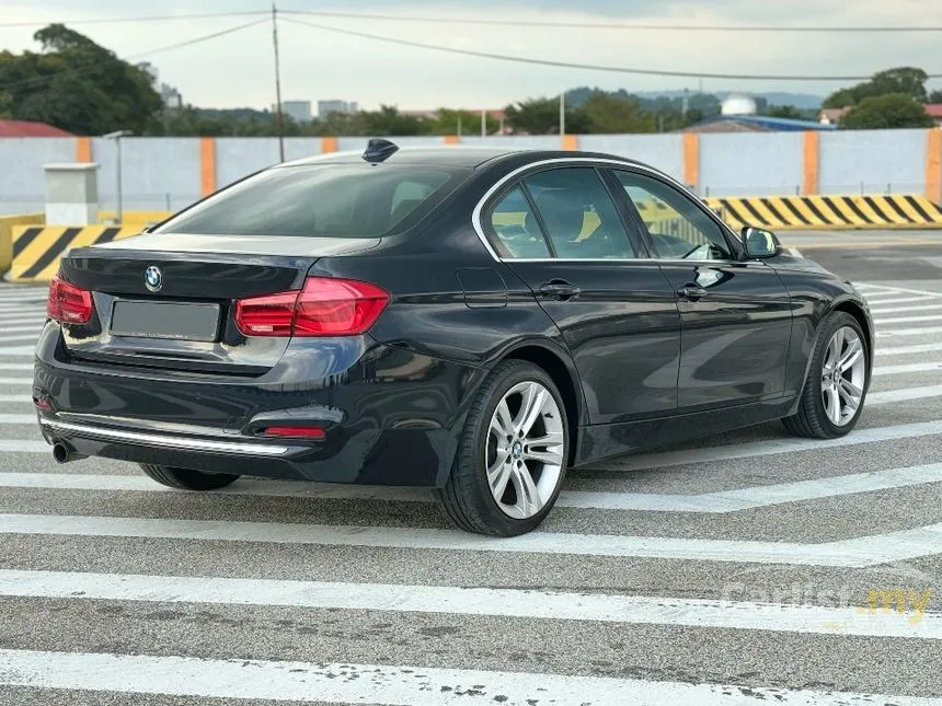 2016 BMW 318i Luxury Sedan