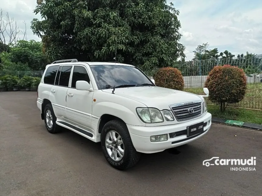 Jual Mobil Toyota Land Cruiser Cygnus 2004 V8 4.7 di Jawa Barat Automatic Wagon Putih Rp 445.000.000