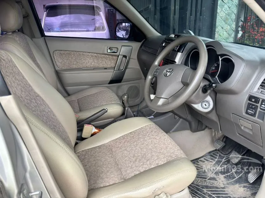 2012 Toyota Rush G SUV
