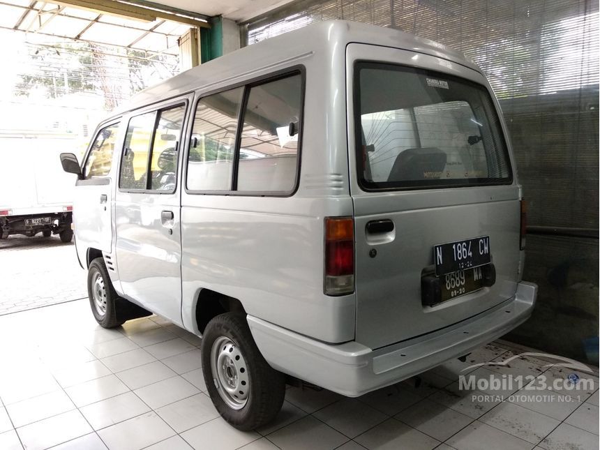 Jual Mobil Mitsubishi Colt T120SS 2005 1.5 di Jawa Timur Manual Van