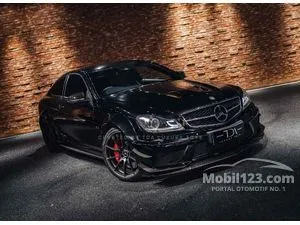 2012 Mercedes-Benz AMG C63 6.2 Coupe