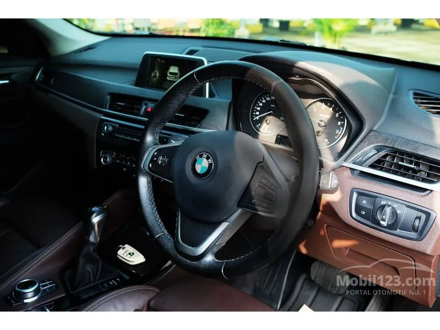2017 BMW X1 sDrive18i xLine SUV