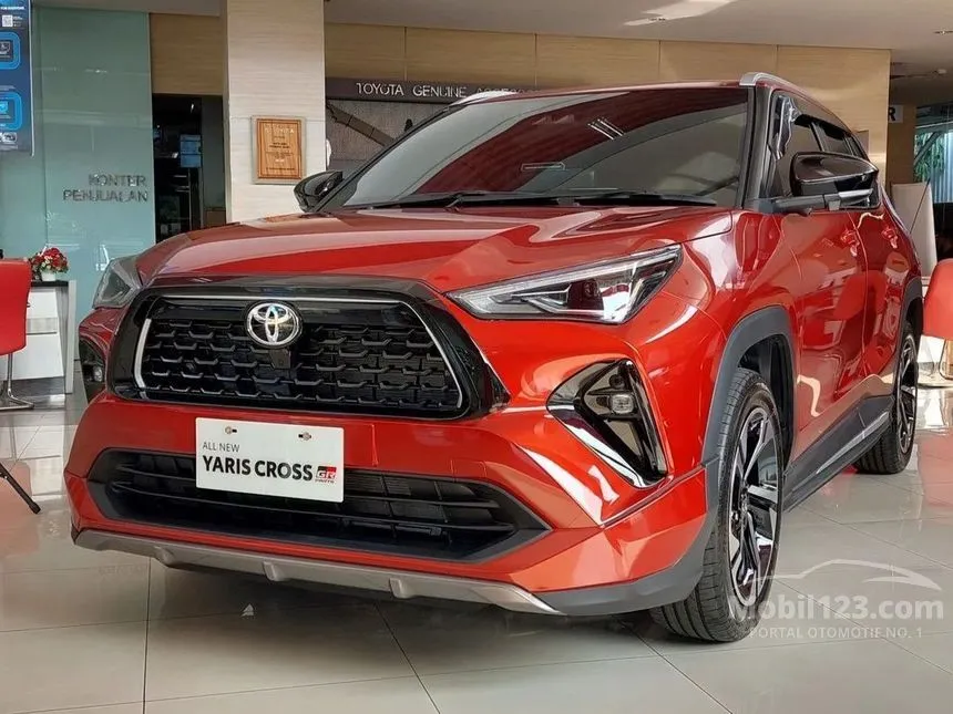 Jual Mobil Toyota Yaris Cross 2023 S GR Parts Aero Package 1.5 di Sumatera Selatan Automatic Wagon Merah Rp 350.000.000