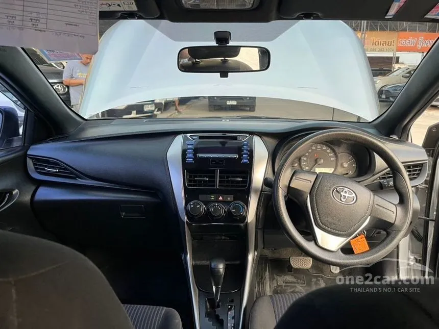 2018 Toyota Yaris J Hatchback