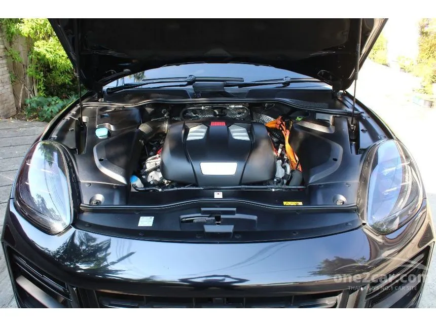 2019 Porsche CAYENNE S E-Hybrid SUV
