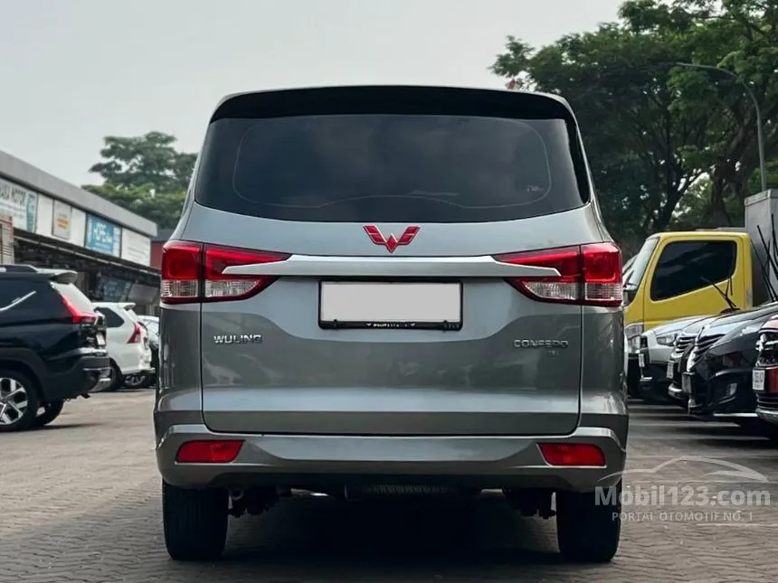 2024 Wuling Confero DB MPV