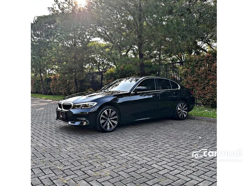 2022 BMW 320i Sport Sedan