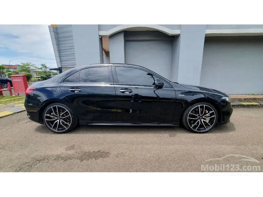 2022 Mercedes-Benz AMG A35 4MATIC Sedan