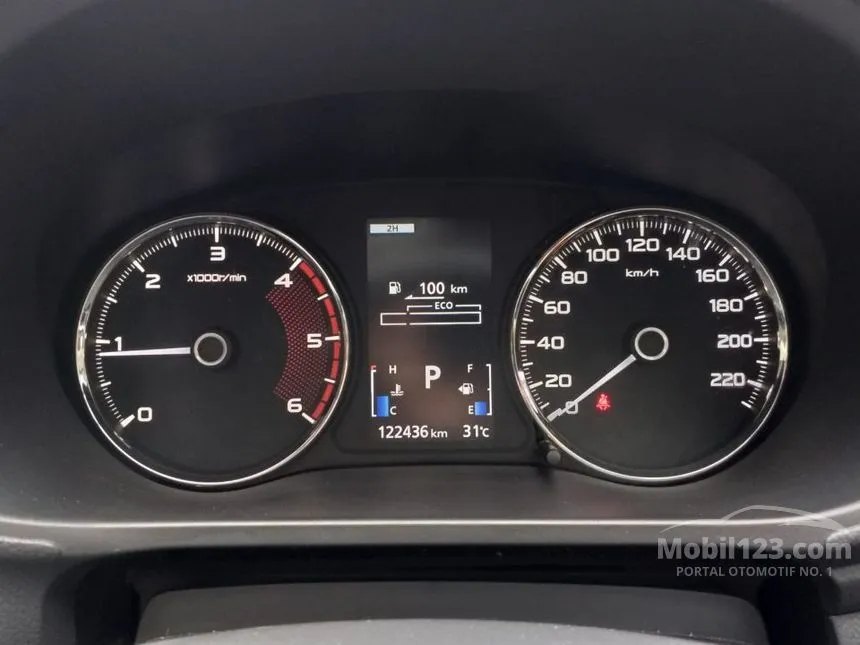 2019 Mitsubishi Pajero Sport Dakar 4X4 SUV
