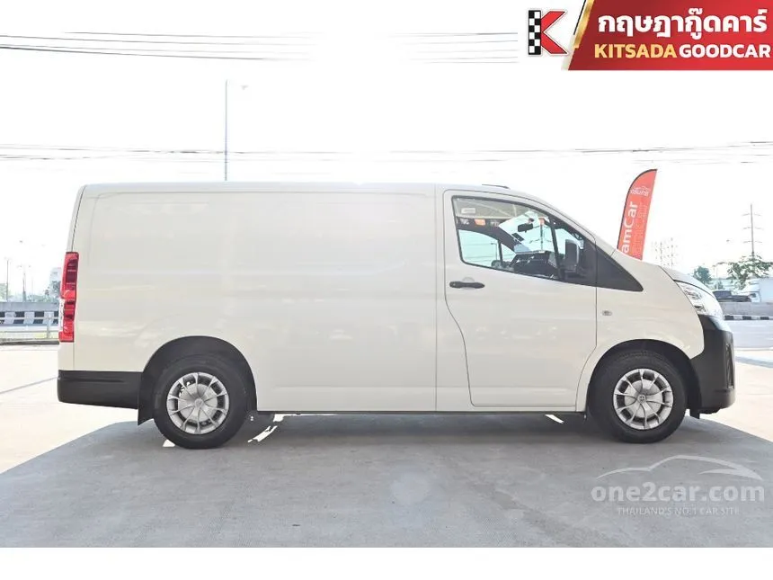 2023 Toyota HIACE Eco Van
