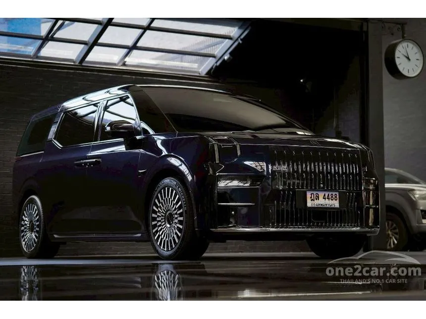 2025 ZEEKR 009 Flagship Van
