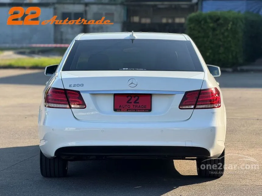 2015 Mercedes-Benz E200 Avantgarde Sedan