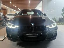 PROMO MENARIK HARGA TERBAIK 2019 BMW 330i 2.0 M Sport Shadow Edition Sedan
