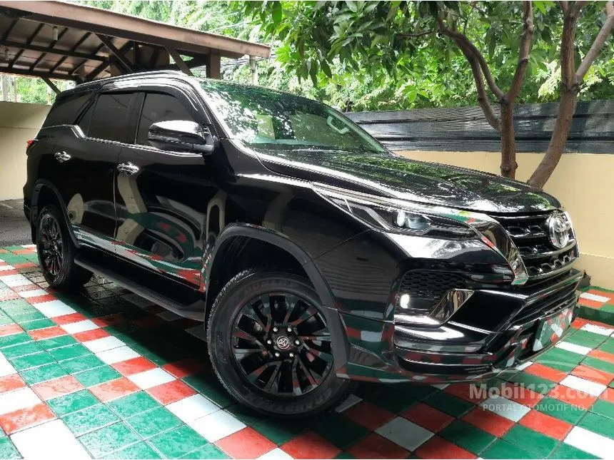 Jual Mobil Toyota Fortuner 2021 VRZ 2.4 di Jawa Barat Automatic SUV Hitam Rp 505.000.000