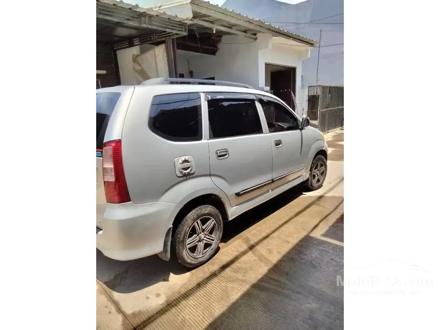 2004 Daihatsu Xenia Li MPV