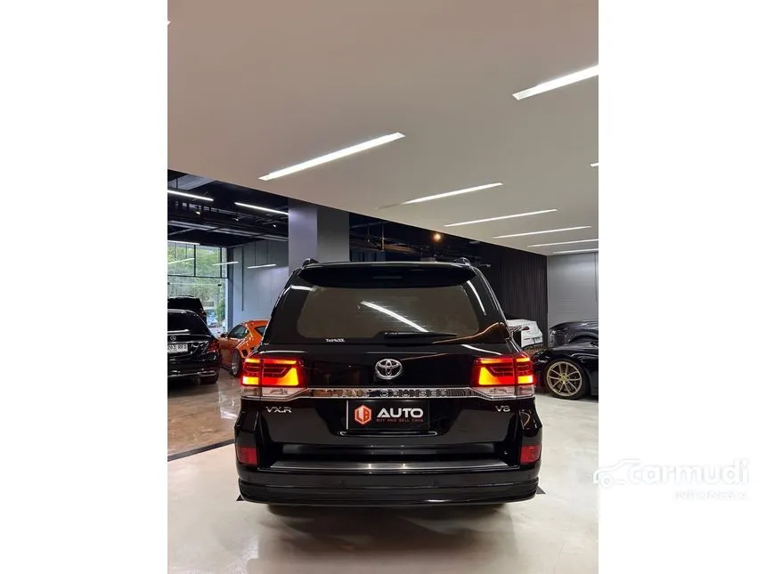 2019 Toyota Land Cruiser VX-R SUV