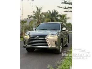2017 Lexus LX 570 5.7 SUV