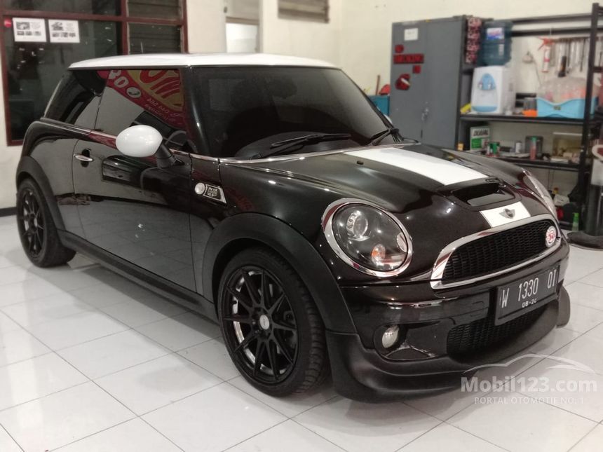 Jual Mobil Mini Cooper 2010 S 1 6 Di Jawa Timur Automatic Hatchback Hitam Rp 420 000 000 6521516 Mobil123 Com