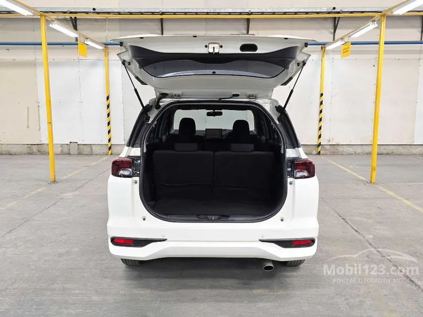 2022 Daihatsu Xenia X MPV