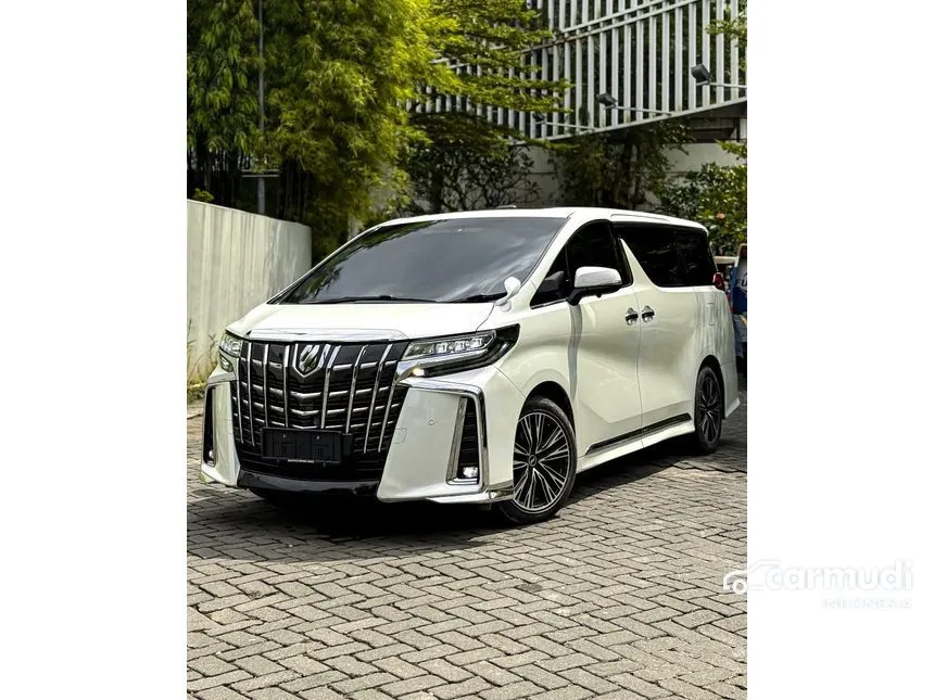 2015 Toyota Alphard SC MPV