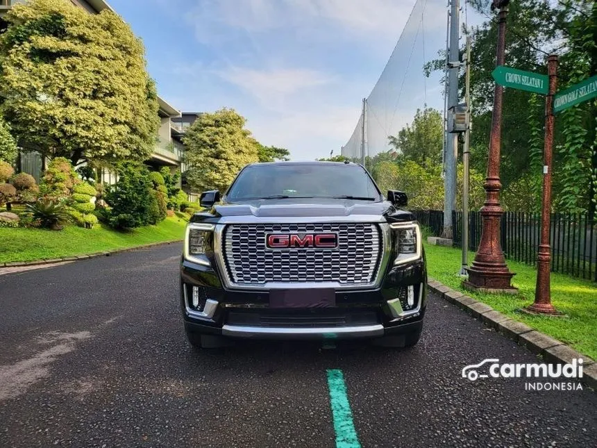 2023 GMC Yukon Denali XL SUV