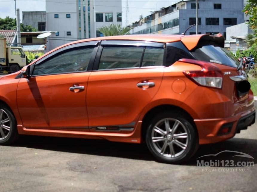 Jual Mobil Toyota Yaris 2015 TRD Sportivo 1.5 di DKI Jakarta Automatic 