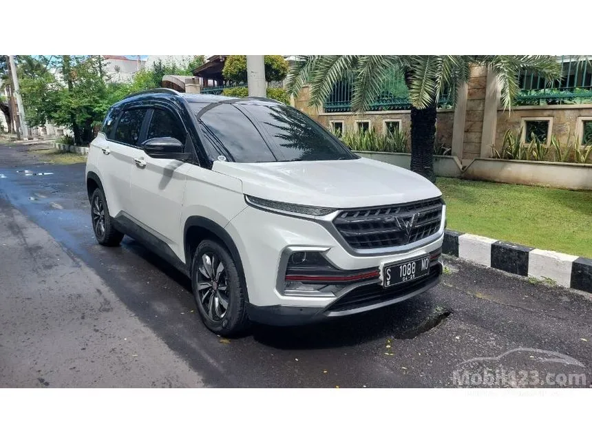 Jual Mobil Wuling Almaz 2019 LT Lux Exclusive 1.5 di Jawa Timur Automatic Wagon Putih Rp 215.000.000