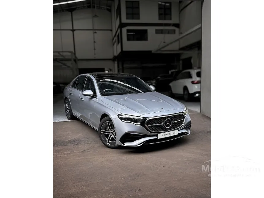 2025 Mercedes-Benz E300 AMG Line Sedan