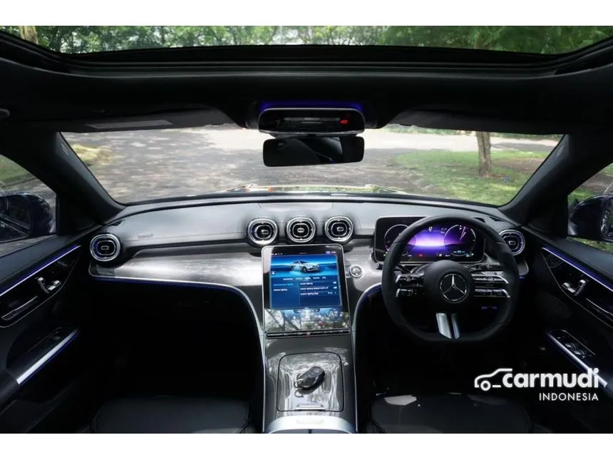 2023 Mercedes-Benz C300 AMG Line Sedan