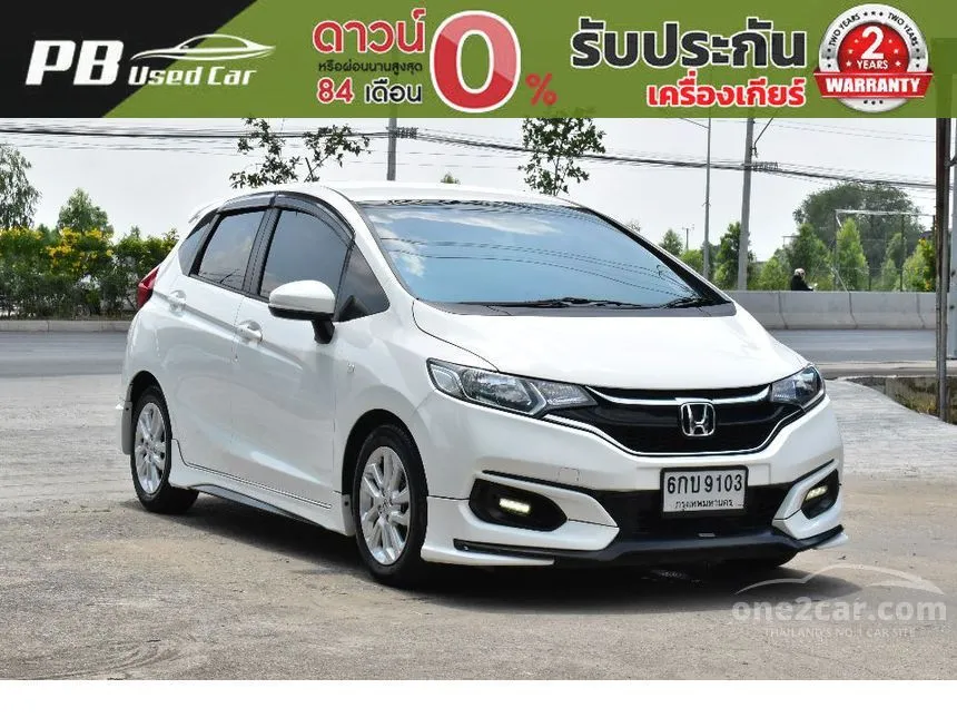 2017 Honda JAZZ V+ Hatchback