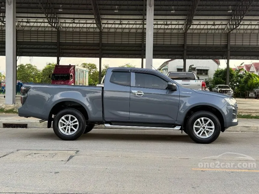2022 Isuzu D-MAX Hi-Lander Z Space Cab Pickup