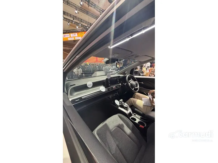 2025 Hyundai Stargazer Essential MPV