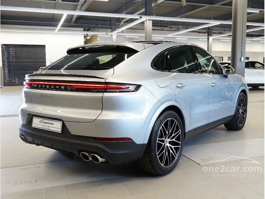 2026 Porsche CAYENNE S E-Hybrid Coupe