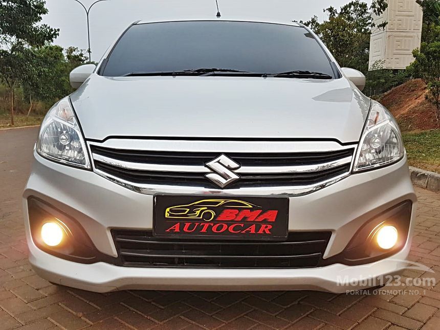 Toyota Avanza 2016 Abu-Abu: Gambaran Kendaraan Keluarga yang Tangguh dan Teruji