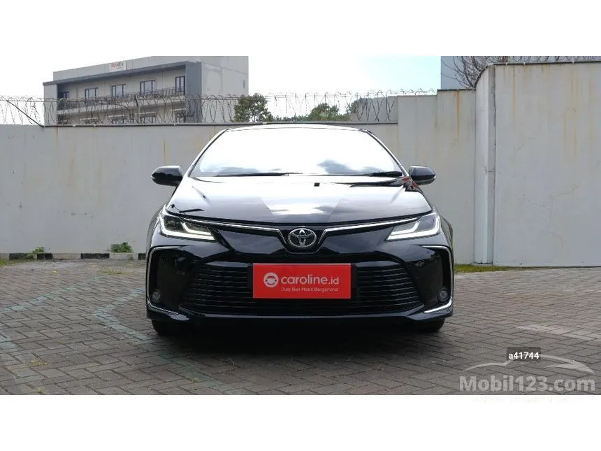 2022 Toyota Corolla Altis V Sedan